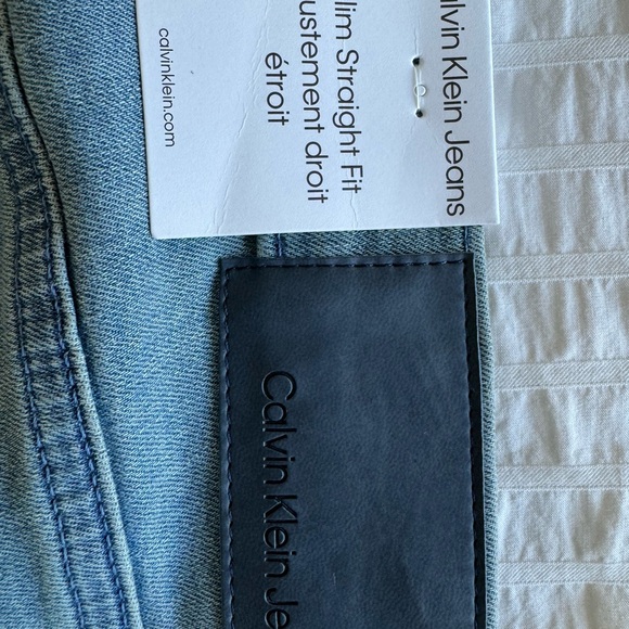 Calvin Klein Jeans - Picture 7 of 7